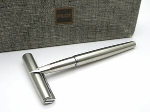 1000円スタート 万年筆 PILOT パイロット NR シルバー 首軸F H178刻印 長さ約13.3cm 付属品付 文房具 筆記用具 11 O60006