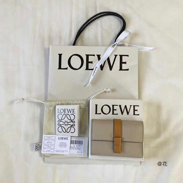 ロエベ LOEWE 三つ折財布 バーティカル ウォレット スモール 