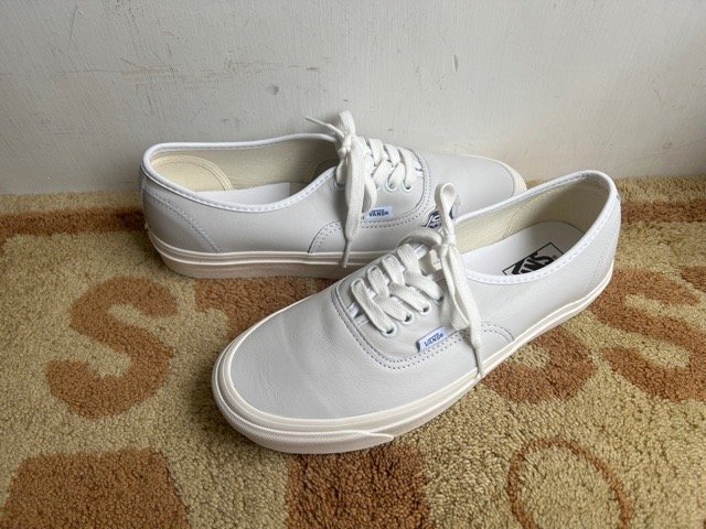 2025年最新】Yahoo!オークション -vans オーセンティック 白の 2025年最新】Yahoo!オークション -vans オーセンティック 白の