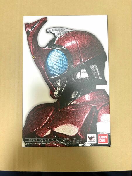 真骨彫製法 フィギュアーツ 仮面ライダーカブト　フィギュア