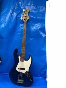 NO.0166.170..Squier スクワイヤー Fender Jazz Bass エレキベース 動作未確認。現状ジャンク品 