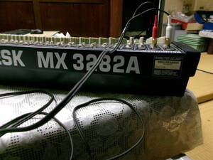 #MX3282A-02 BEHRINGER Behringer 32ch 8 bus analog mixer EURODESK MX3282A power supply sound out verification used present condition Live also 