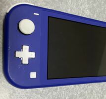 中古　任天堂　Nintendo Switch Lite ニンテンドースイッチ ライト　本体のみ_画像4