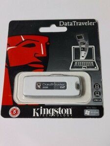 USBメモリー　2G　Kingston