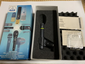 ★コンデンサーマイク！AKG アーカーゲー C391B SE300B 動作確認済み品！シュアーマイクホルダーー付属します！①★