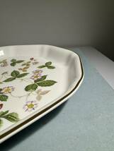 WEDGWOOD ウェッジウッド WILD STRAWBERRY ワイルドストロベリー 大皿 未使用品_画像4