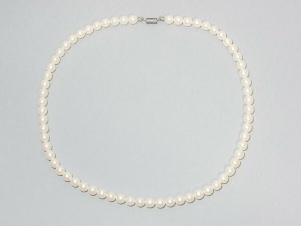 【中古】 人造真珠　パールネックレス　7mm玉　長さ45cm　汗に強く夏場の使用にも適します 