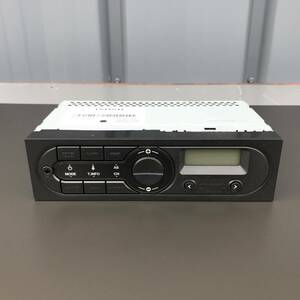 新車外し いすゞエルフ　24V純正ラジオ AUX付AM/FM(RI-9465)　日野日産UD三菱ふそう共通【送料無料(沖縄・離島を除く)】