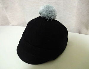 ■COSTO オシャレで可愛いポンポン帽子 L60 北欧フィンランド【送料無料】