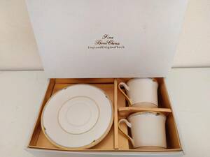 Fine Bone China　カップ&ソーサー　England Original Tech　ペア　2客★771