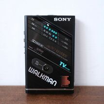 fk50506 昭和レトロ SONY ソニー WM-F101 FM AM ラジオ付 ウォークマン オーディオ機器_画像6