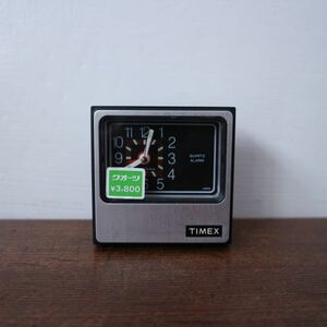 fk50509 レトロ 置き時計 TIMEX QUARTZ トラベル アラーム クロック 時計 軽量 持ち運び ケース付き