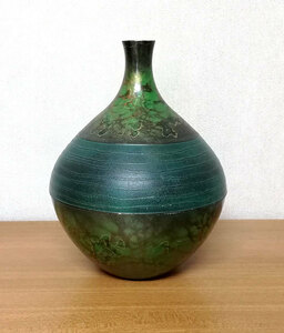 ★緑の壺 特殊合金 花瓶 置物
