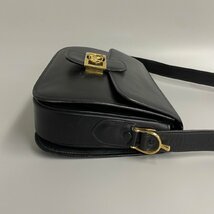 1円 極 美品 CELINE セリーヌ ヴィンテージ 馬車金具 ホースキャリッジ ロゴ カーフレザー 本革 ミニ ショルダーバッグ ブラック 黒 32911_画像5