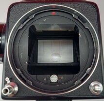 ■防湿庫保管品 HASSELBLAD ★500C/M ボディ Planar F2.8 80mm レンズ 中判フィルムカメラ シャッター、露出計OK 付属品 ハッセルブラッド_画像7