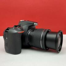 □ Nikon D5600 デジタル一眼レフカメラ AF-P DX NIKKOR 18-55mm F3.5-5.6G / 70-300mm F4.5-6.3G ED VR レンズ 動作確認済 付属品 ニコン_画像2