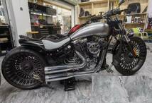 １１９番 　ソフテイル　SOFTAIL　2018年以降　ストレッチタンク　ブレイクアウト ファットボーイ ミルウォーキーエイト　タンク製作工房_画像5