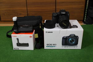 送料込み！　☆中古　美品　canon　キヤノン　EOS90D　EF-S 18-135mm IS USM レンズキット　おまけ付き