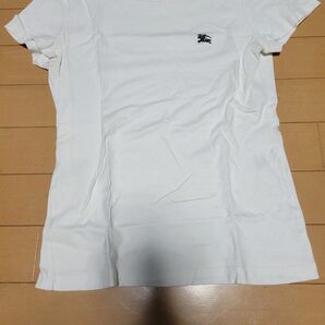 BURBERRY　Tシャツ