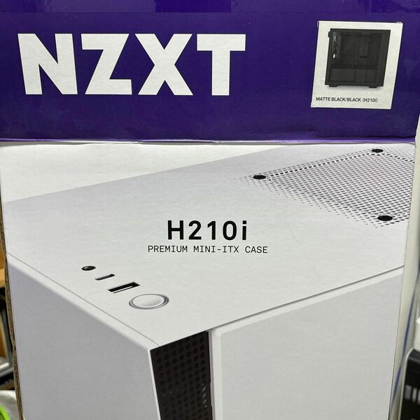 NZXT H210i カラー: ブラック