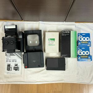 （動作未確認）フジフィルム インスタントカメラFP-12 フォトラマアダプター ポラロイド545 ランドフィルムホルダー フラッシュなど