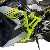 BMW S1000R 2021- 用 エンジンガード スタントケージ クラッシュバー スライダー CRAZY IRON マッドブラックカラー_画像7