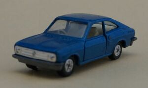 トミカ　No.8　NISSAN SUNNY 1200 GX　1/56