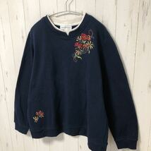 breckenridge 海外輸入 レディース スウェット トレーナー 刺繍 花 長袖 紺色 ネイビー Lサイズ 古着 海外古着_画像7