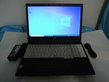 LIFEBOOK A576/PX 型名:FMVA1601YP