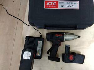 KTC インパクトレンチ 充電式 JAE401 コードレスインパクトレンチ 電動インパクト 充電器 電動工具 動作品