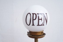 フランスアンティーク 真鍮製 燭台 OPENサイン テーブルランプ/オープンサイン/キャンドルホルダー/リメイク/蝋燭/スクールハウスランプ/_画像3