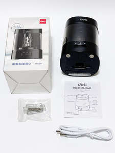 [YON-A61227067] Deli 得力 電動鉛筆削り 電動シャープナー 人気 6-8mm鉛筆 乾電池/USB 2A電源供給 デッサン 小学生 色鉛筆 美術 ブラック