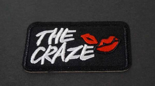  《黒TC唇》■赤唇◆新品 『THE CRAZE』流行 刺繍ワッペン◆音楽 ミュージック◆ミリタリー・サバゲー・コスプレ ■洋服・衣類・衣服DIY
