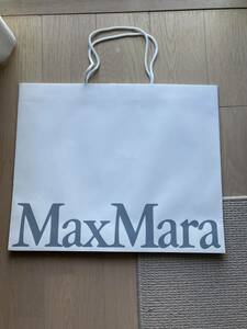 マックスマーラ　手提げ袋　ショッパー　紙袋　白
