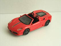 ブラーゴ Bburago　1/43 フェラーリ スクーデリア スパイダー 16M レッド　18-31106R　Ferrari Scuderia Spider 16M_画像2