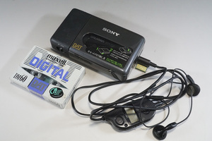 1円~【641】可動　SONY/ソニー　WMD-DT1　WALKMAN　DAT　DATテープ付　ウォークマン　