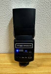 極美品 NEEWER ニーワー TT560 SPEEDLITE スピードライト ストロボ フラッシュライト 通電確認済み