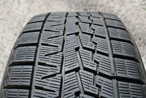 ☆中古品　バリ山　ヨコハマタイヤ　スタッドレスタイヤ　225/40R19　225/40-19　93Q　4本セット　2021年製　☆_画像4