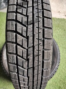 A622 165/70R14 81Q YOKOHAMA ICE GUARD IC60 2本セット　IN/OUT指定あり　　2017年製