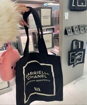 シャネルChanel 　V&A美術館　コラボトートバッグ　ガブリエル　新品未使用品　ノベルティ トート エコバッグ キャンバス ブランド　非売品_画像10