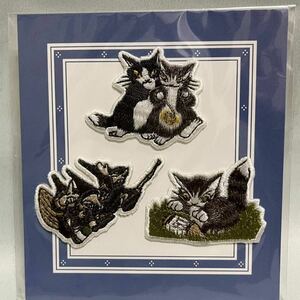 わちふぃーるど ダヤン 絵本ミニワッペン「ダヤンのたんじょうび」アイロンワッペン Wachifield DAYAN 猫 刺繍ワッペン 未使用品