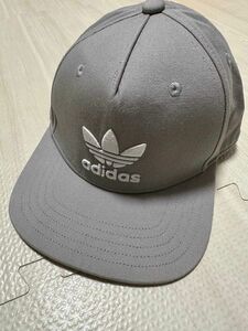 adidas originals キャップ グレー フリーサイズ