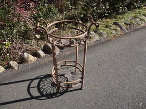 [3Jan09 O] flower stand 2 step stand for flower vase iron decorative plant pcs house equipment ornament interior outdoors planter stand plant pot pcs stand flower stand 