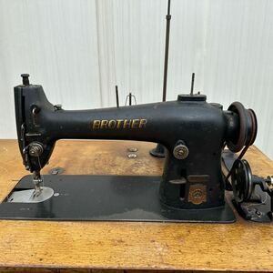 [ receipt limitation ] retro antique sewing machine Brother 