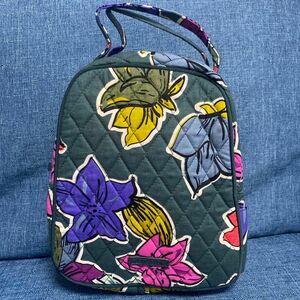 新品　未使用　ランチバッグ　Vera Bradley ヴェラ ブラッドリー　花柄　ハンドバッグ