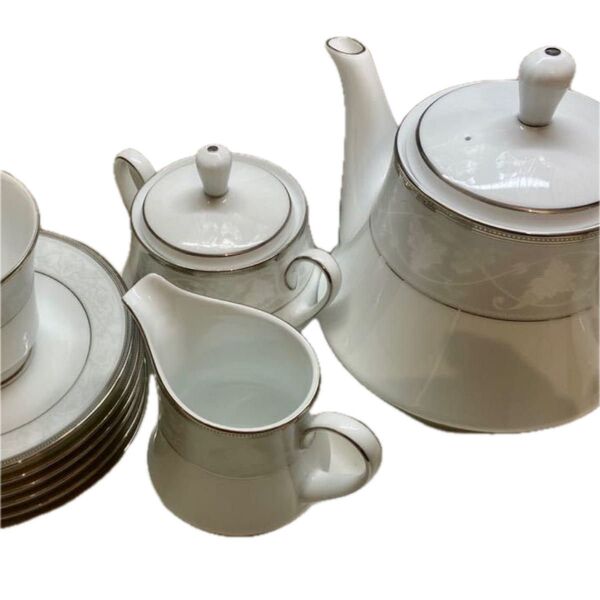 【海外購入品】Noritake 紅茶ティカップ&ソーサー シュガーポット他