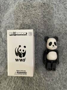 ベアブリック　WWF 限定品