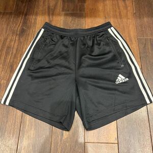 adidas アディダス ハーフパンツ AEROREADY Mサイズ