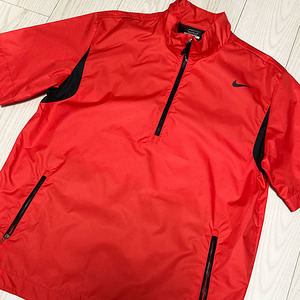 NIKE ハーフジップ ナイロン ジャケット RED ☆未使用品