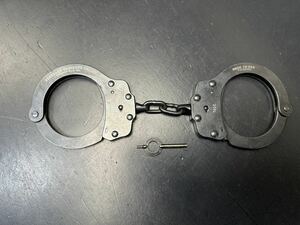 [KA346] ピアレス・ハンドカフ・カンパニーPeerless Handcuff Company手錠 